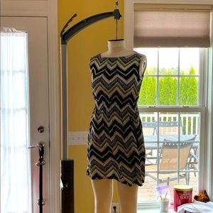 Feathers - Elastic Waist Zip Pkt Dress M